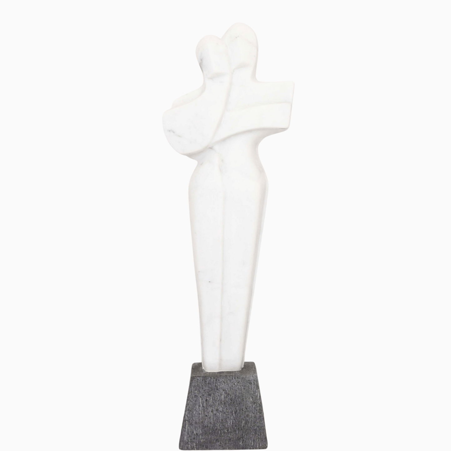 Coppia romantica scolpita a mano in marmo bianco