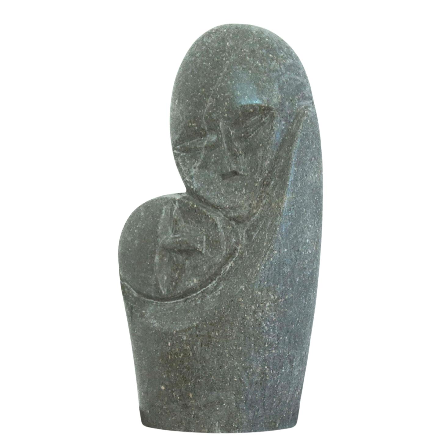 Scultura contemporanea in pietra vulcanica dal forte valore emotivo