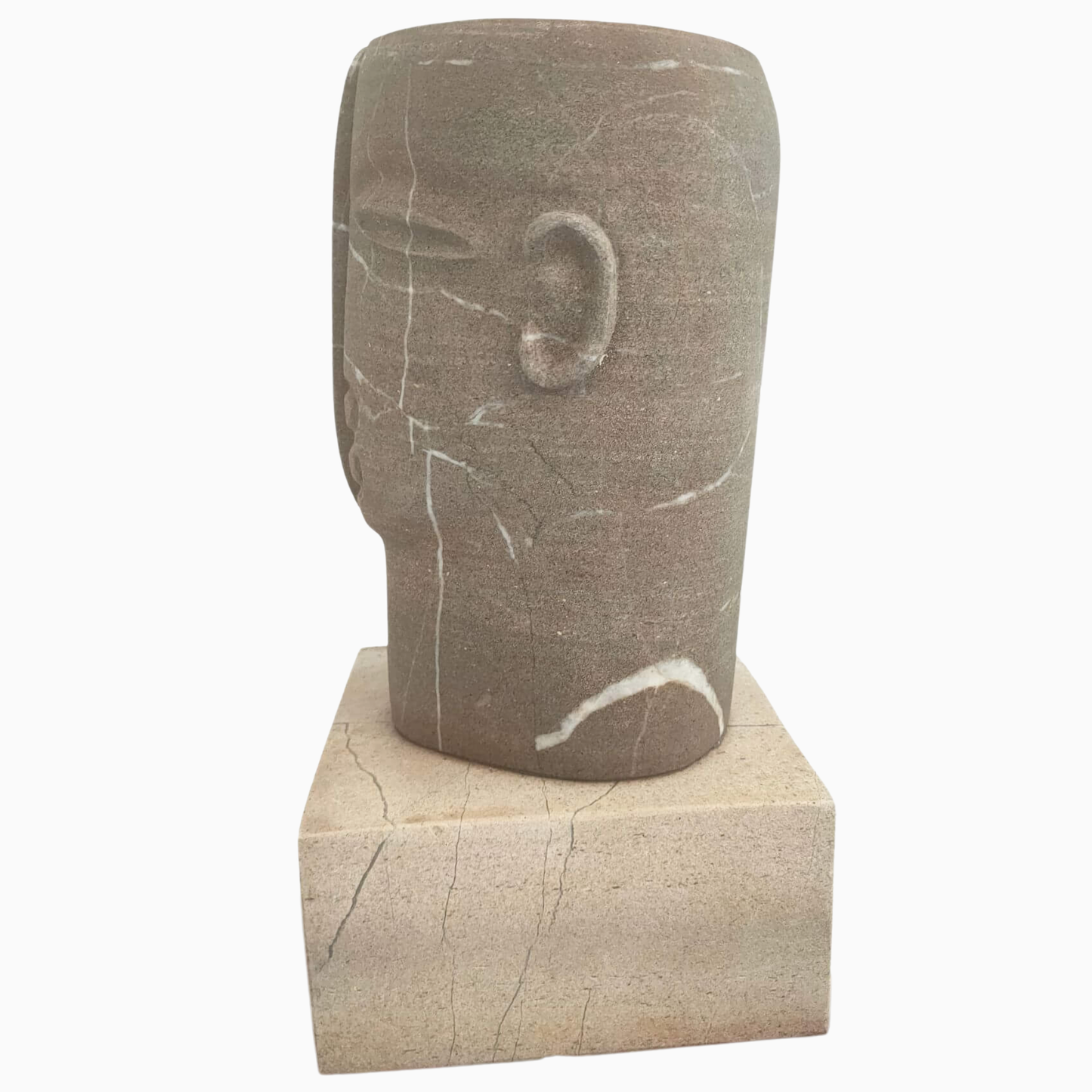 Opera artigianale di design contemporaneo, ideale per decorare spazi eleganti.