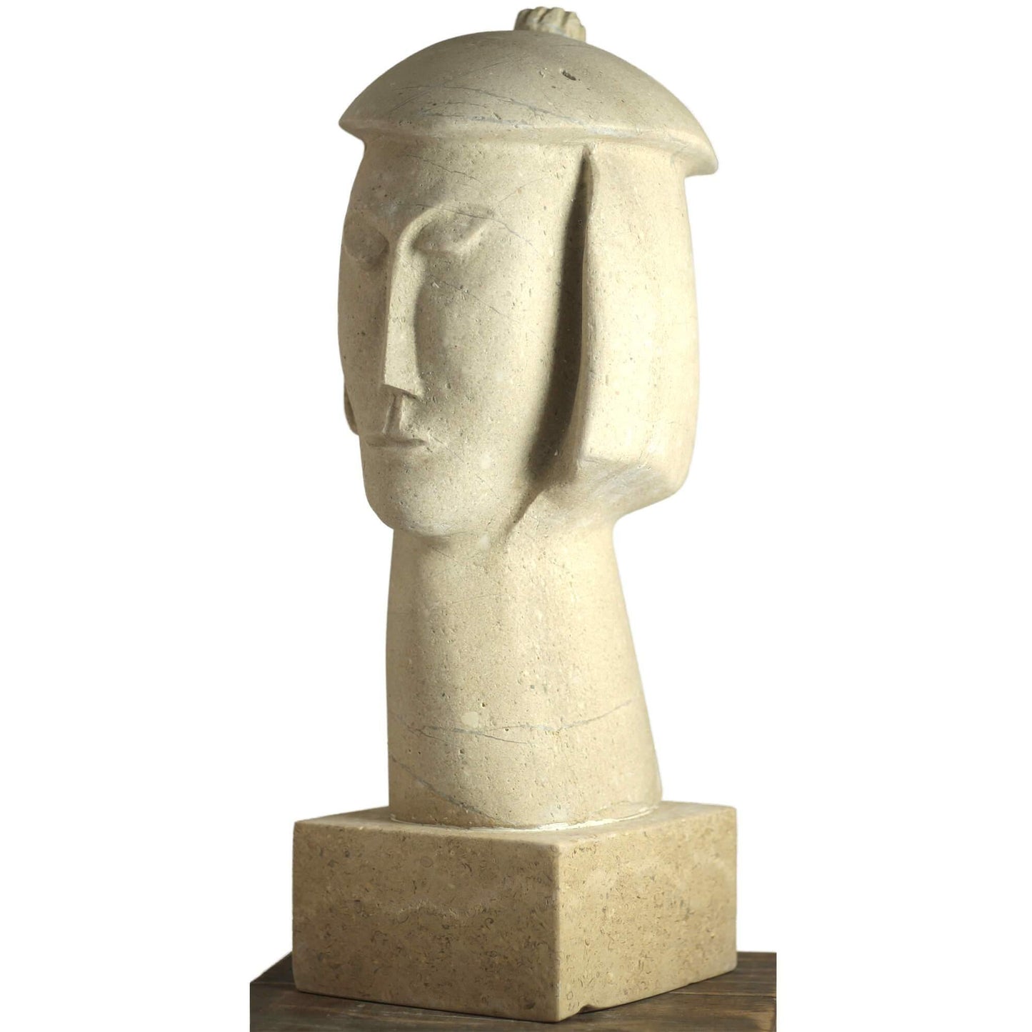 Dettaglio della scultura decorativa “Il Pittore” in pietra naturale
