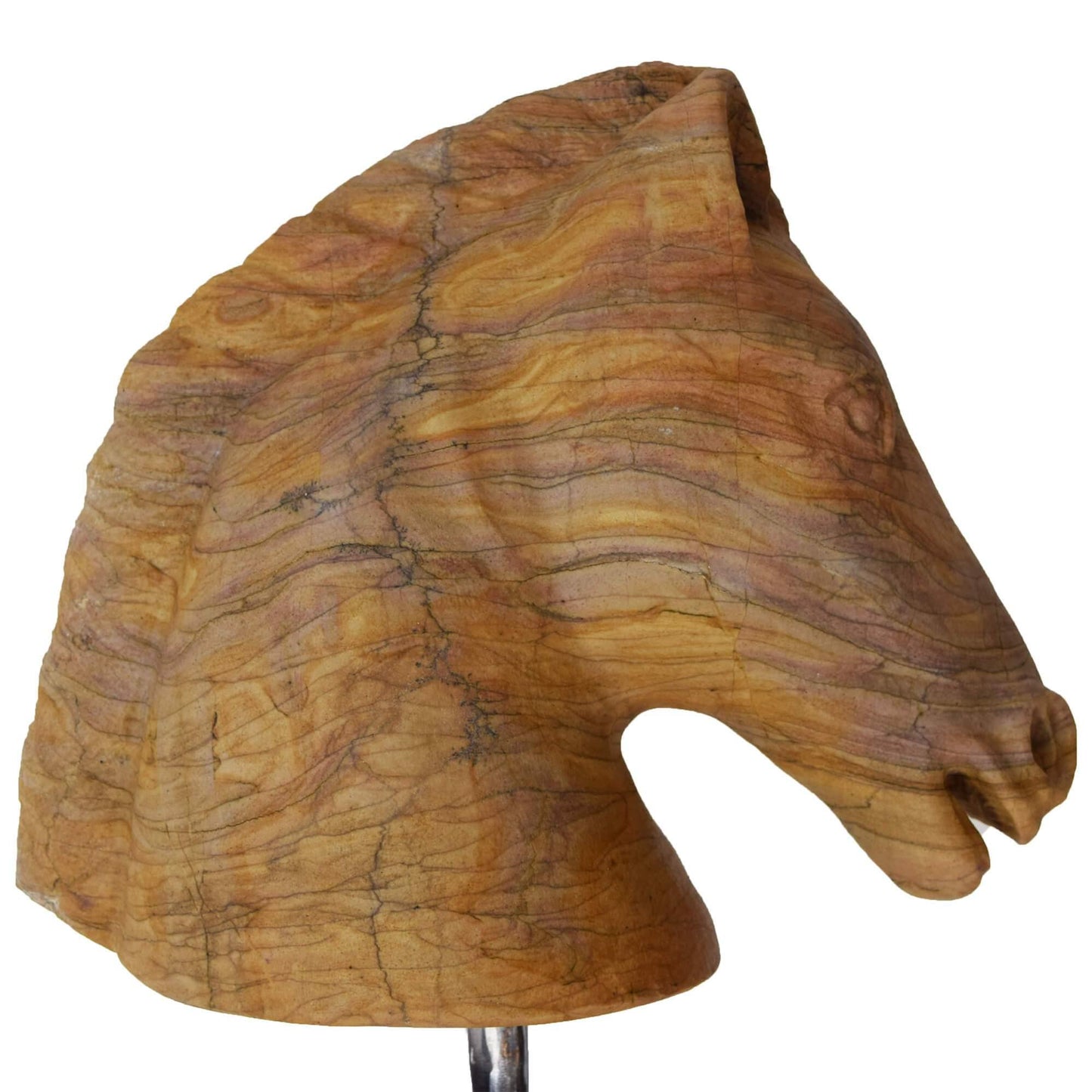 Dettaglio texture pietra naturale scolpita a mano