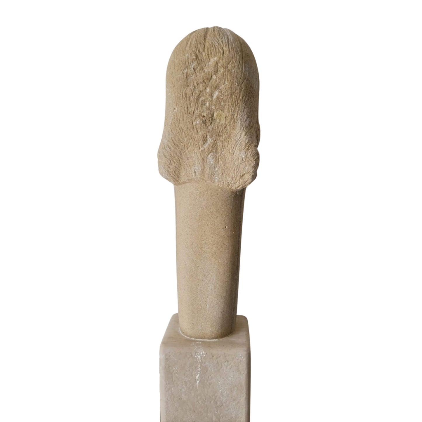 Scultura decorativa contemporanea in pietra naturale, ideale per ambienti raffinati.